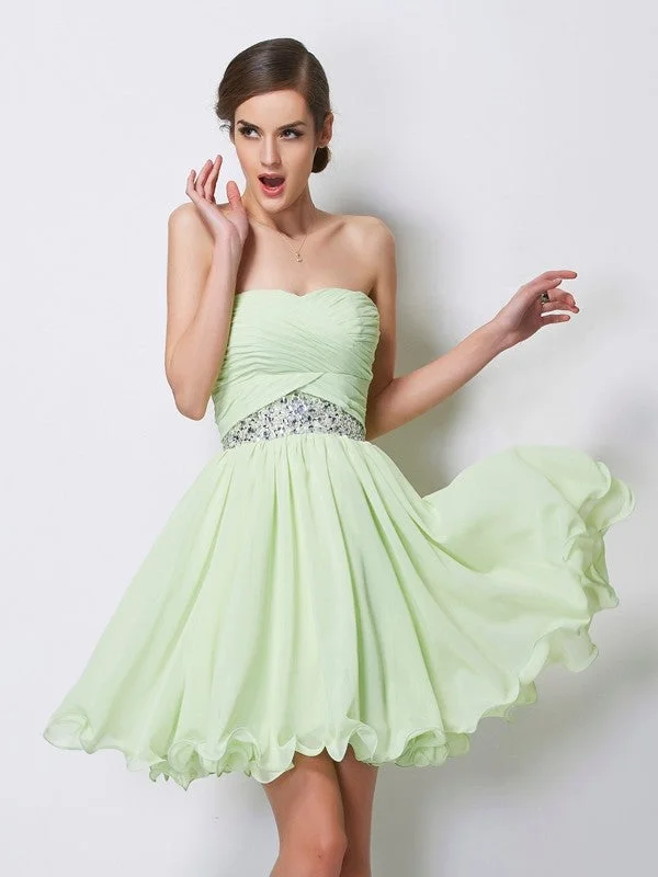 bodycon cocktail dress-A-Line/Princess Sweetheart Sleeveless Short Beading Chiffon Homecoming Dresses