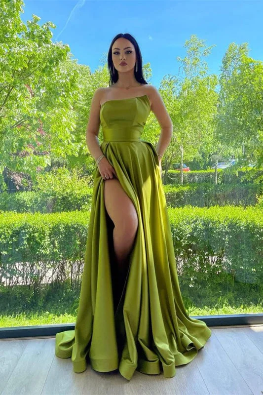 evening dress with ruffles-Elegant Green Strapless A-Line Prom Dress with Split