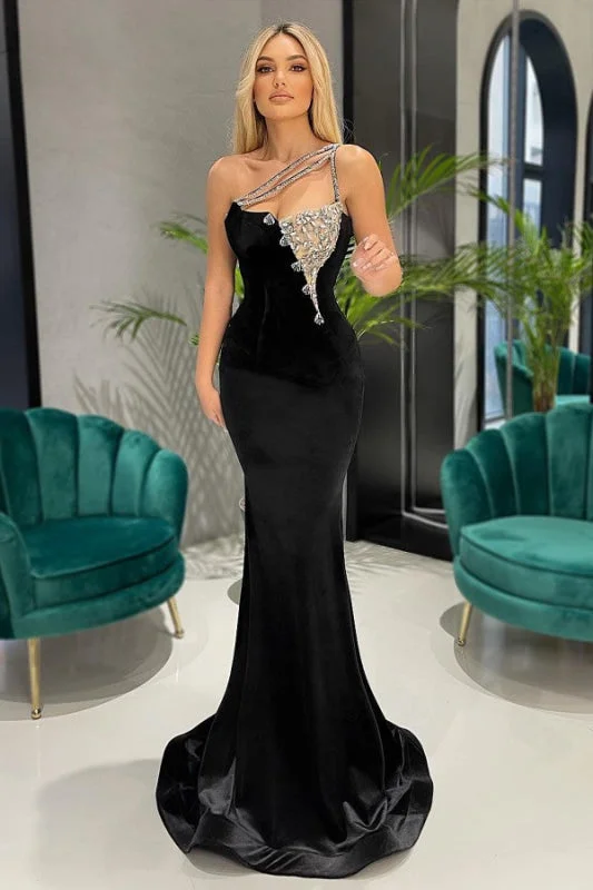 evening dress with beads-One-Shoulder Black Mermaid Long Prom Dress With Rhinestones