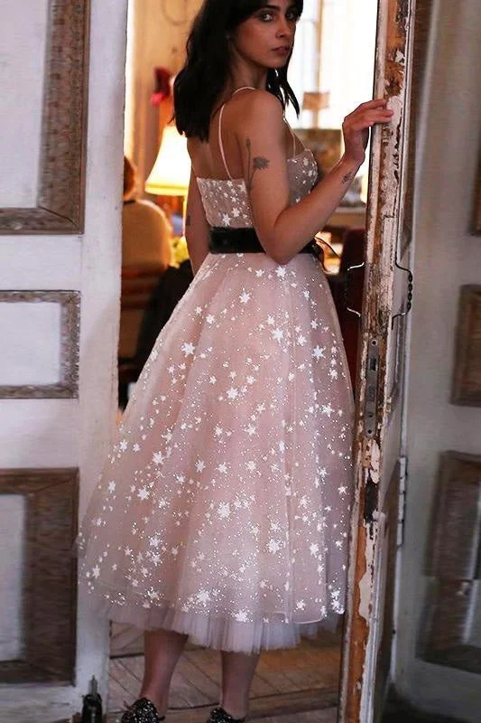 illusion back evening dress-Spaghetti Strap Tea Length Starry Tulle Homecoming with Belt Party Dress