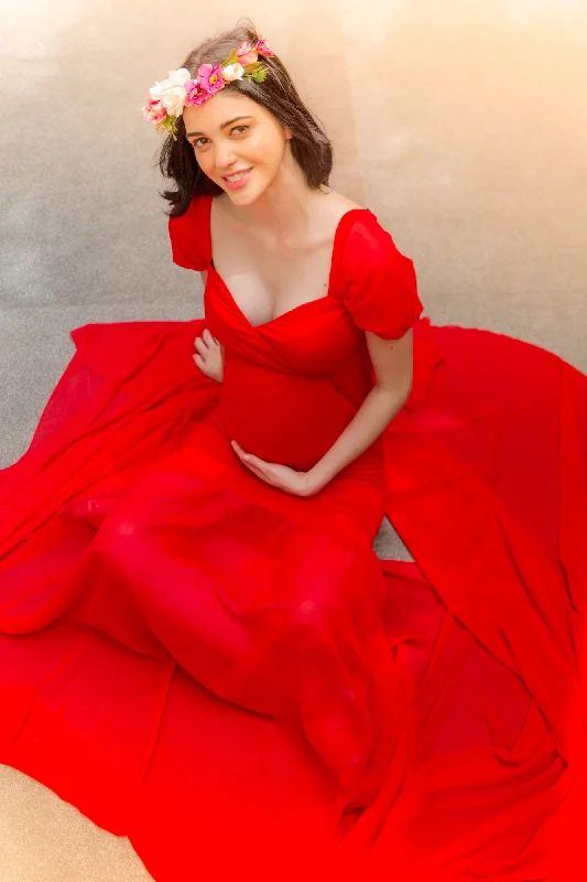 sleeveless tulle evening dress-Exclusive Red Fish Cut Maternity Photoshoot Gown