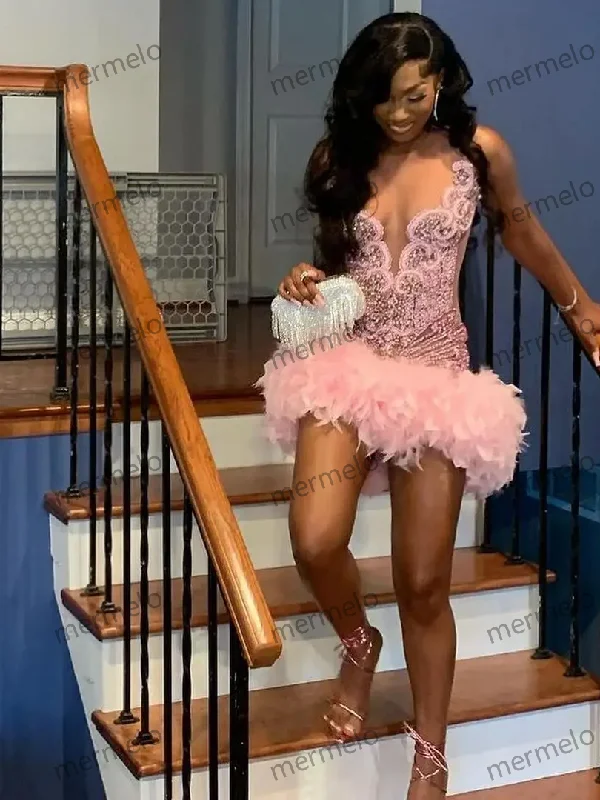 evening dress with train-Pink Short Prom Dress For Black Girls Beaded Crystal Birthday Party Gowns Feathers